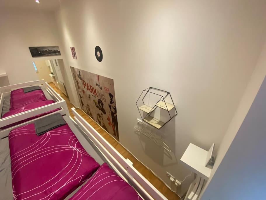 Cozy Appartm With + Airport/City Center Connection Apartment Vienna Luaran gambar
